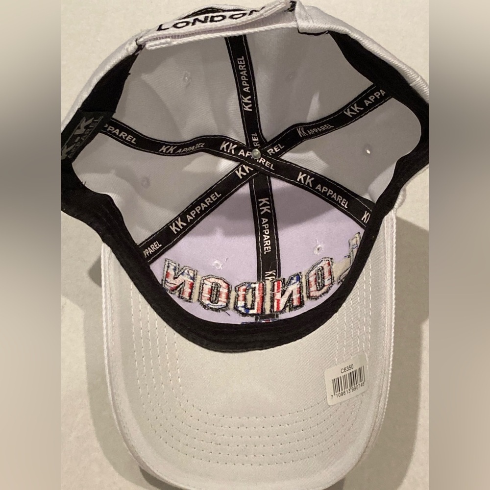 NEW London Embroidered Snap Back White Hat Cap Union Jack Flag Adjustable Sizing - Picture 9 of 9
